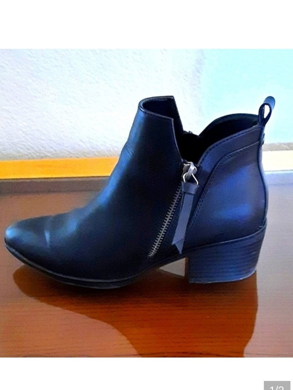Women's MIA Neil side zip black booties sz 7